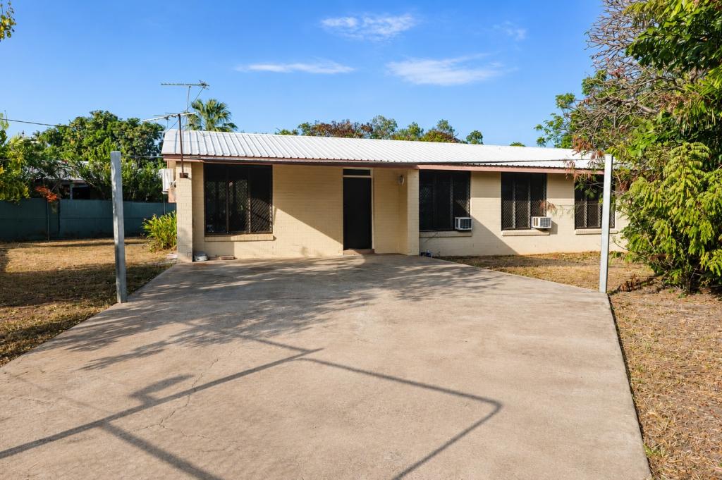 12 Carstens Cres, Wagaman, NT 0810