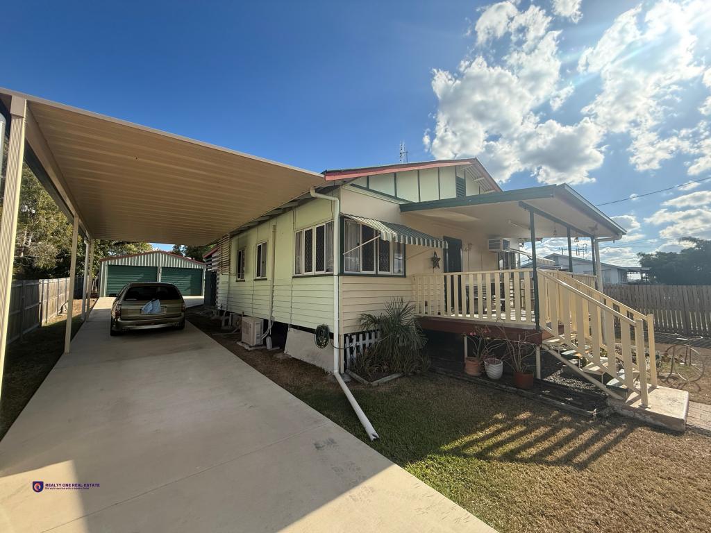 4 Dowling St, Park Avenue, QLD 4701