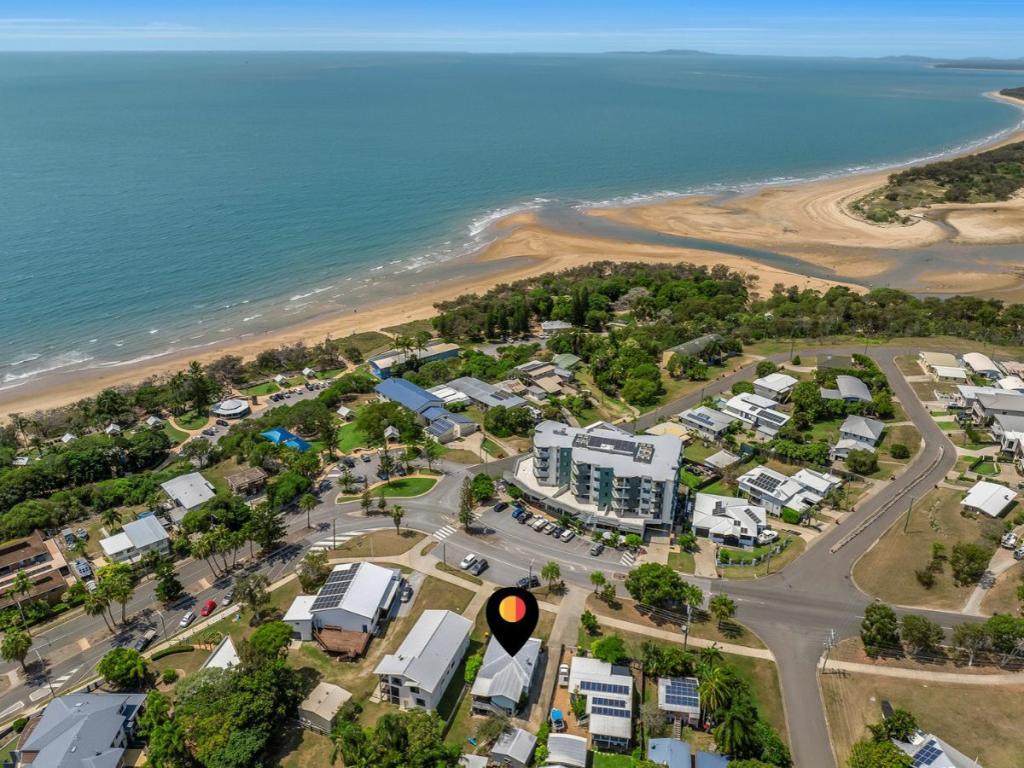 6 PACIFIC AVE, TANNUM SANDS, QLD 4680