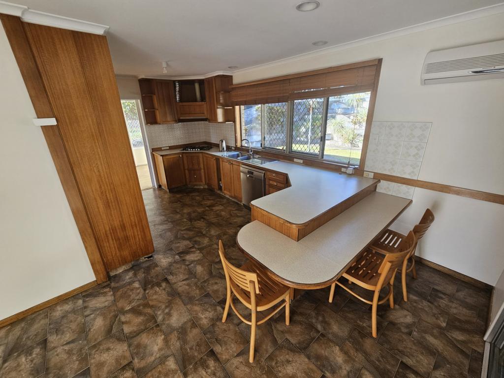 9 Grounds St, Yeronga, QLD 4104