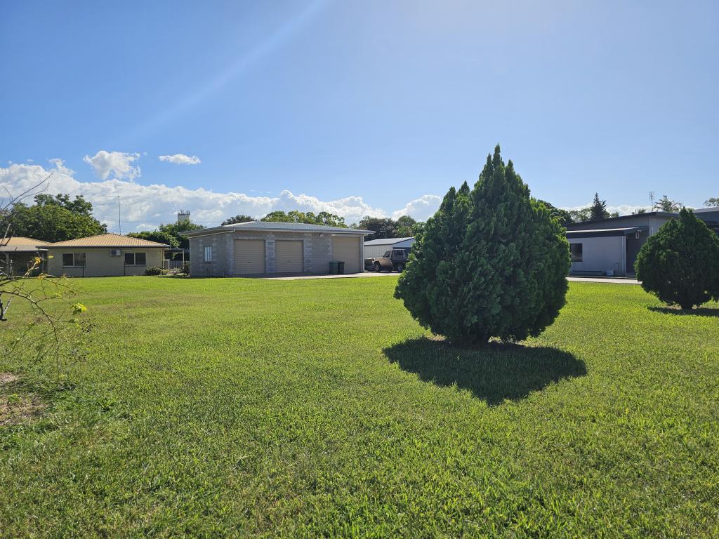27-29 Irving St, Ayr, QLD 4807