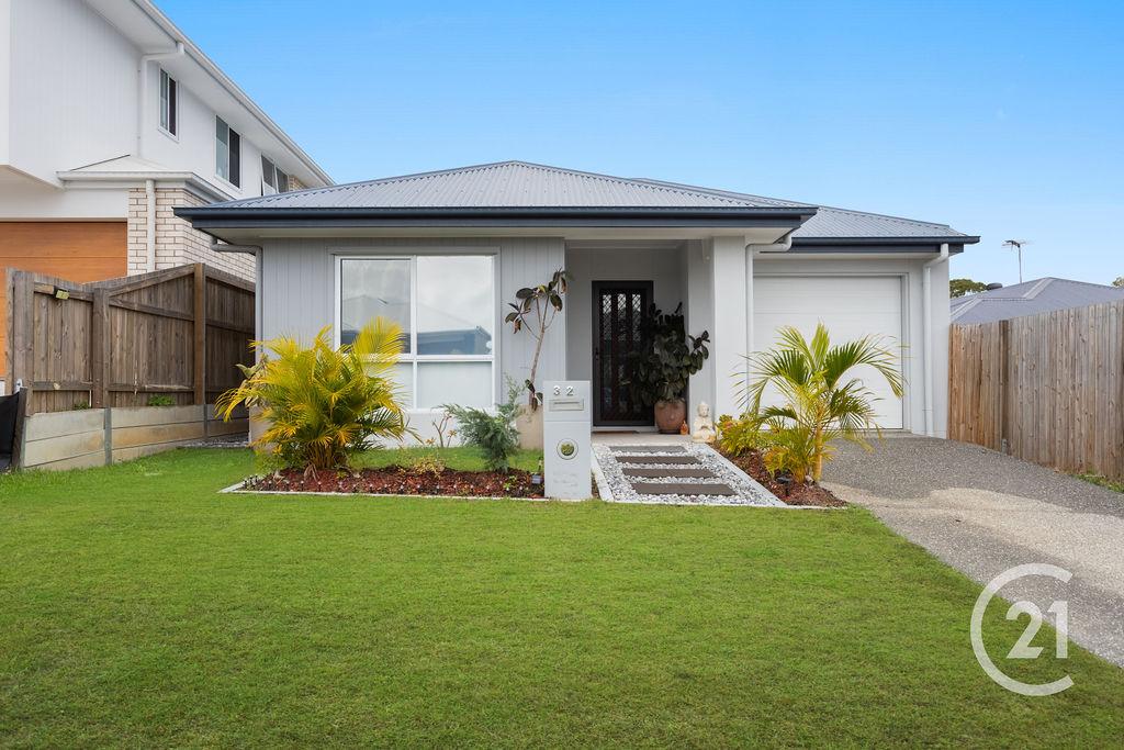 32 PALMVIEW ST, RIPLEY, QLD 4306