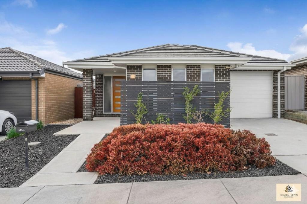 11 Lawrenson Cct, Jacka, ACT 2914