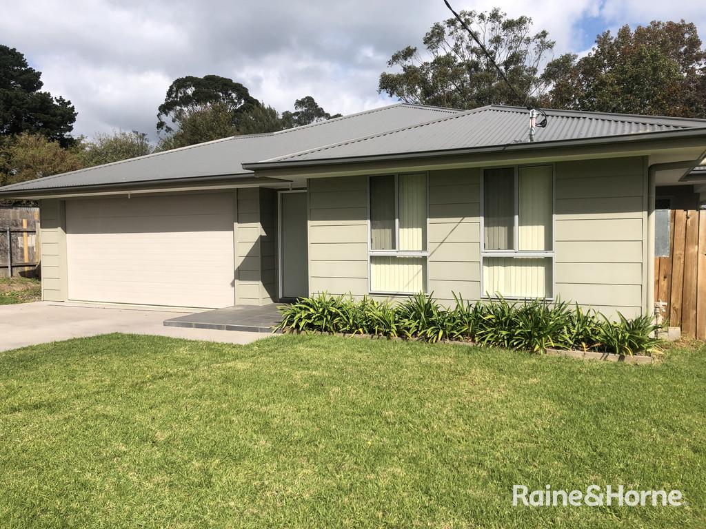 10 Monterey Ave, Moss Vale, NSW 2577