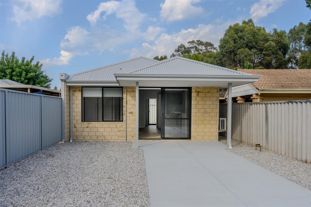 121a The Avenue, Warnbro, WA 6169