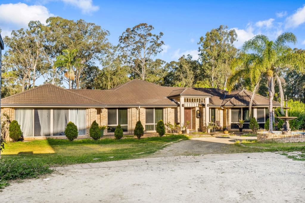 302 Albany Creek Rd, Bridgeman Downs, QLD 4035