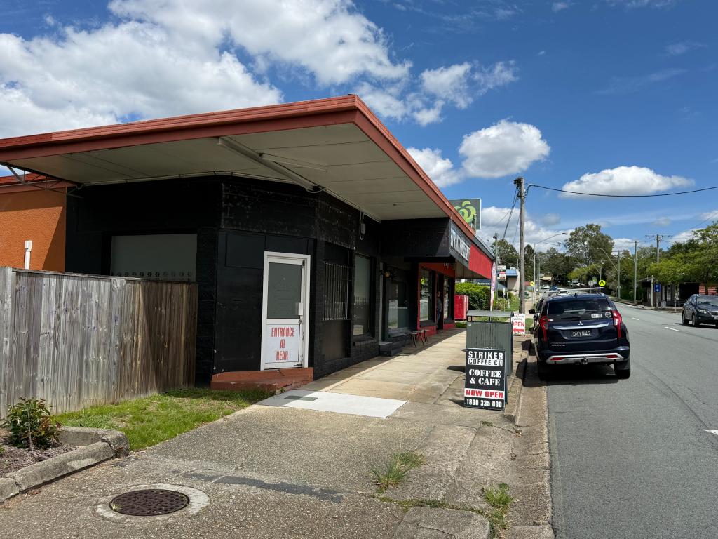 11 Dayboro Rd, Petrie, QLD 4502