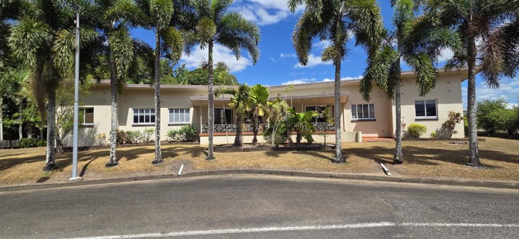1 CHAMBERLAIN ST, INGHAM, QLD 4850