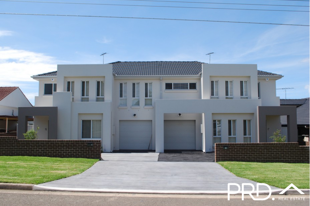 9 Matthews Ave, East Hills, NSW 2213