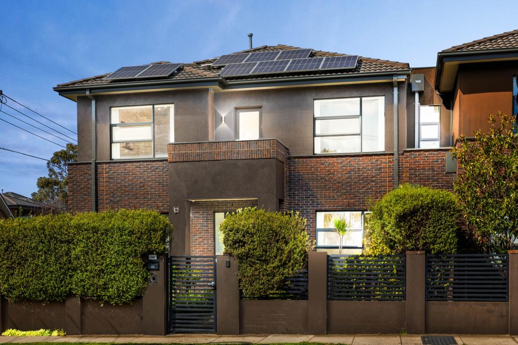 218 Tucker Rd, Mckinnon, VIC 3204