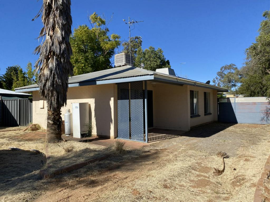 30 Abrahams Cres, Braitling, NT 0870
