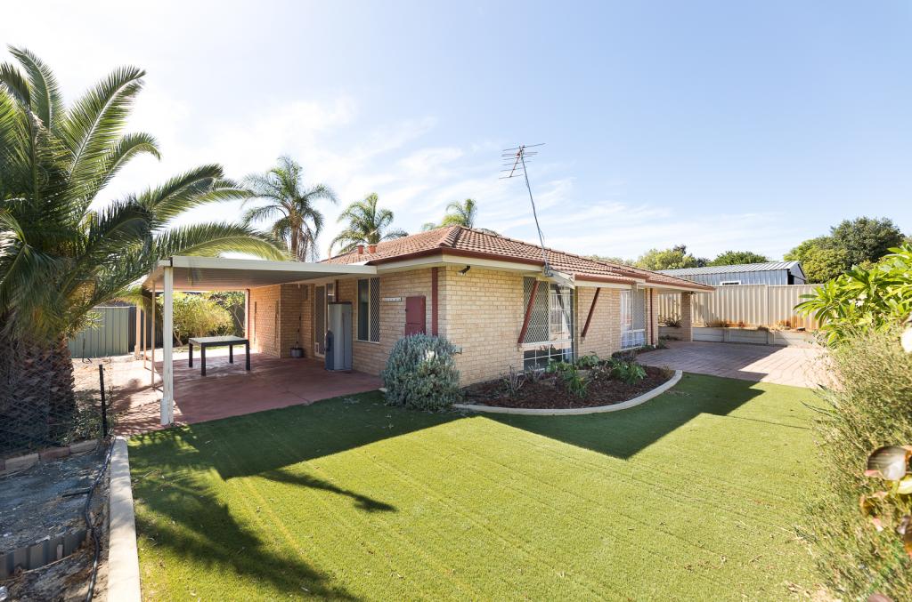 2/3 Fuchsia Pl, Halls Head, WA 6210