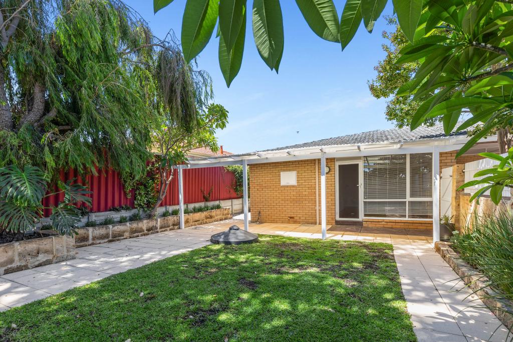 24a Gilbertson Rd, Kardinya, WA 6163