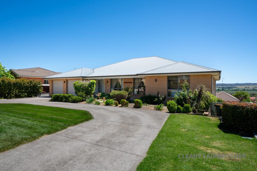 61 OSBORNE AVE, WEST BATHURST, NSW 2795