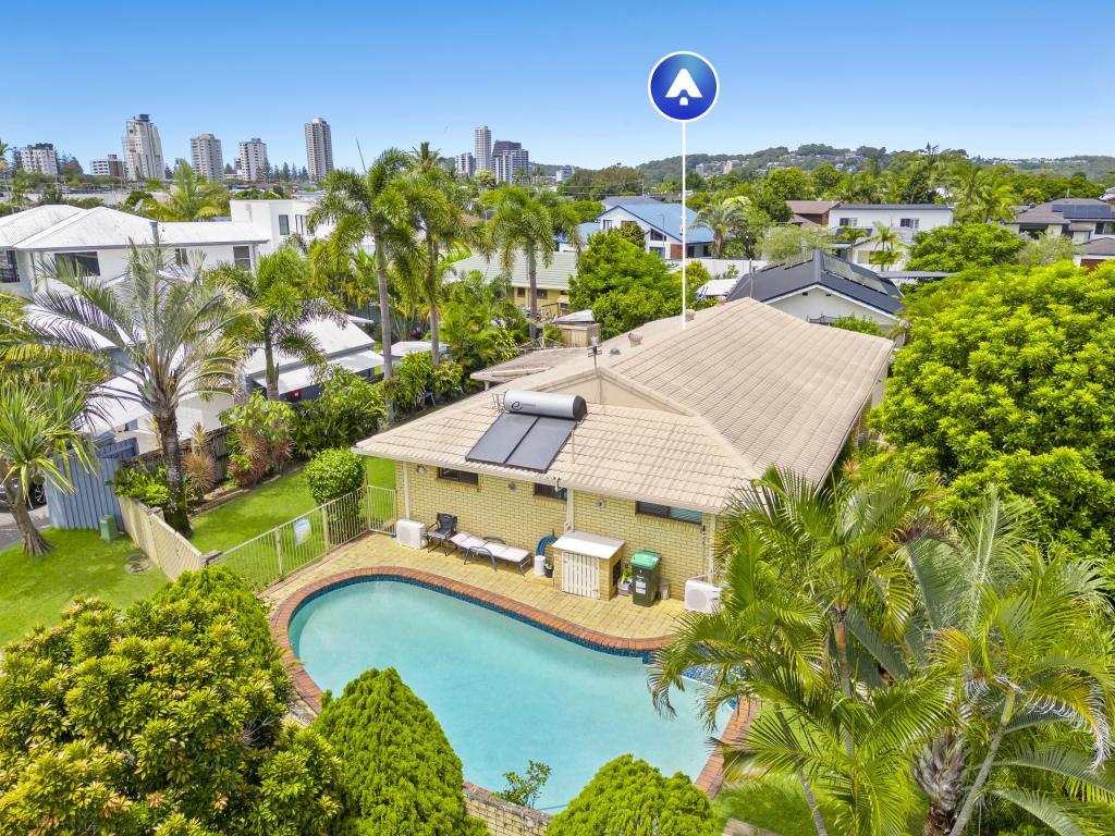 7 Seahawk Cres, Burleigh Waters, QLD 4220