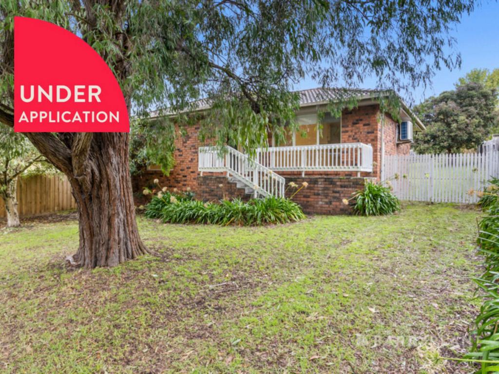 19 Warraburra Ave, Rosebud, VIC 3939