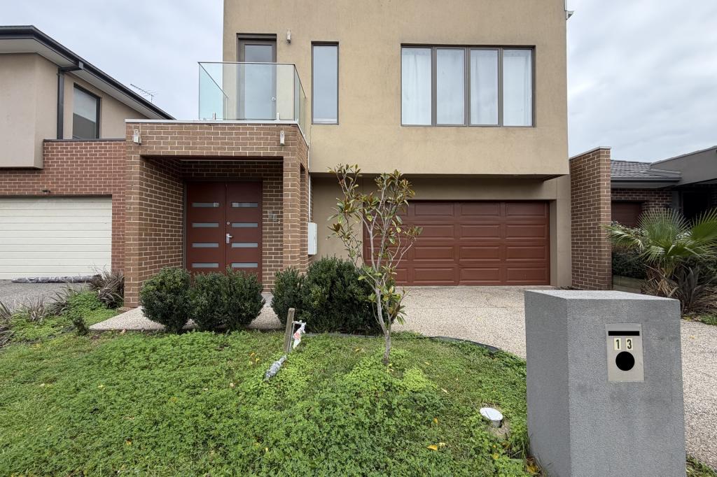 13 Canopy Cres, Hillside, VIC 3037