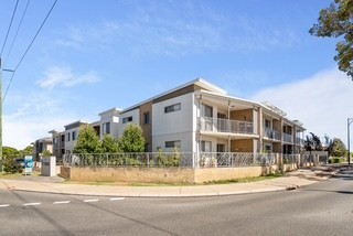 15/53 Gaebler Rd, Hammond Park, WA 6164