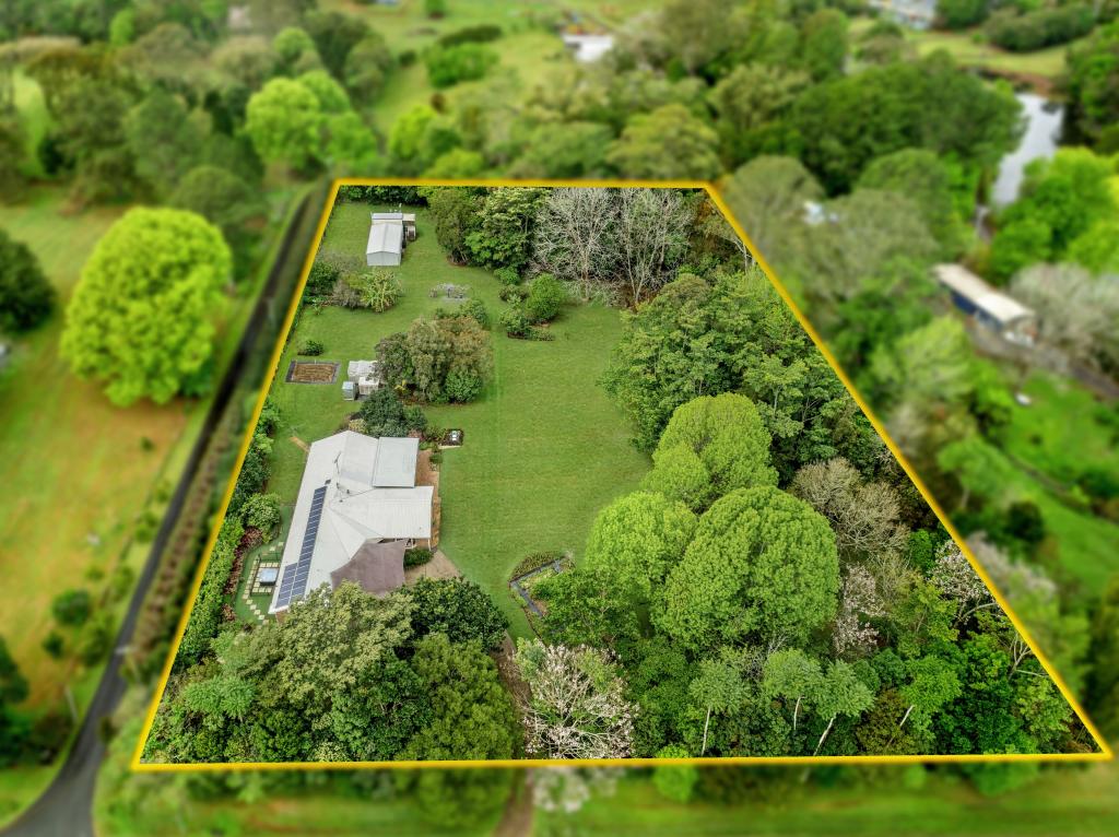 53 Mccarthy Rd, Maleny, QLD 4552
