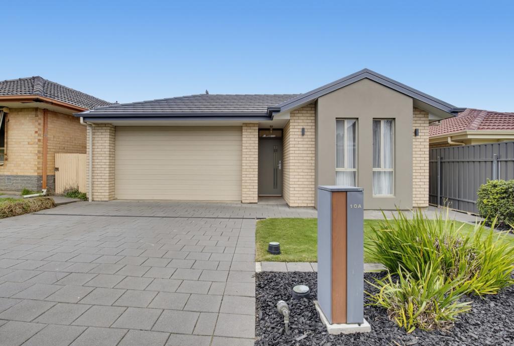 10a Randell Rd, Morphett Vale, SA 5162