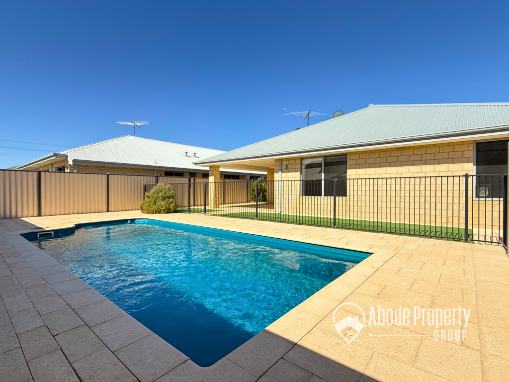 8 Camden Bvd, Aubin Grove, WA 6164