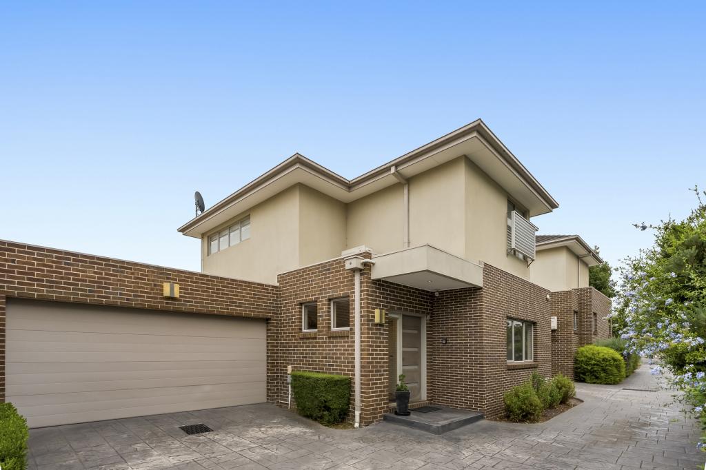 2/1056 DONCASTER RD, DONCASTER EAST, VIC 3109
