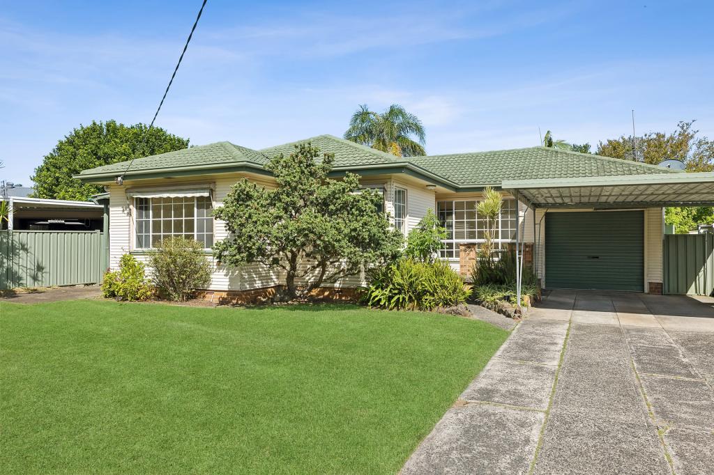 54 Camellia Cir, Woy Woy, NSW 2256