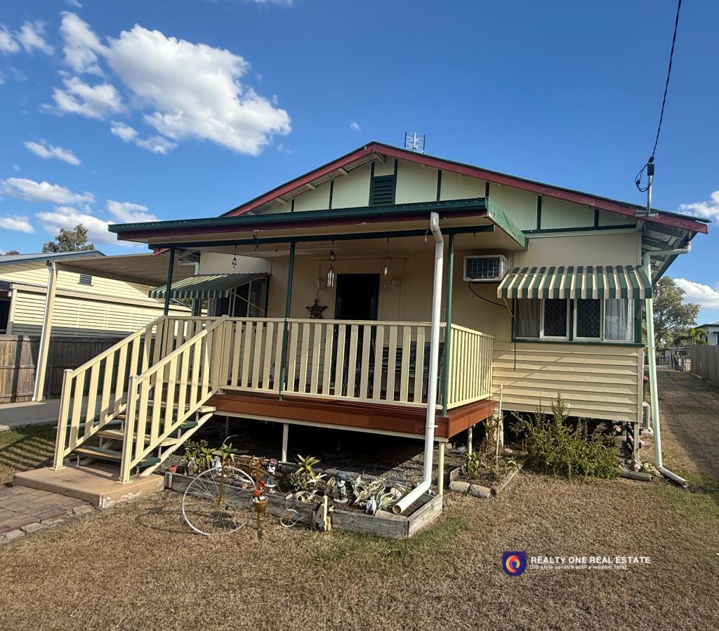 4 Dowling St, Park Avenue, QLD 4701