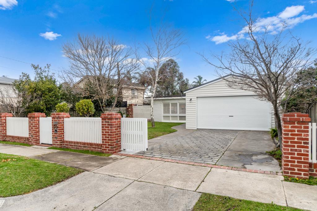 30 East Rd, Seaford, VIC 3198