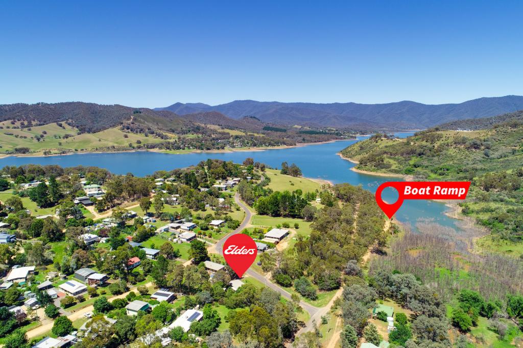 1 Willow Lake Dr, Macs Cove, VIC 3723