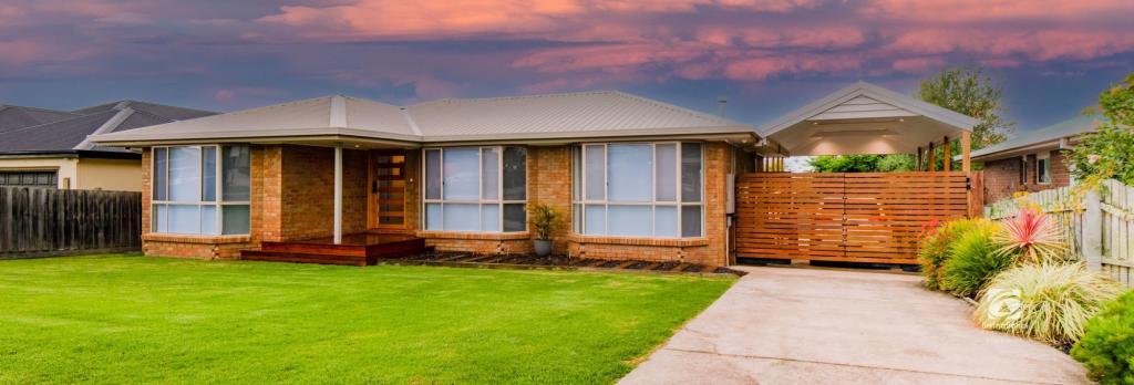 12 Stirling Dr, Lakes Entrance, VIC 3909