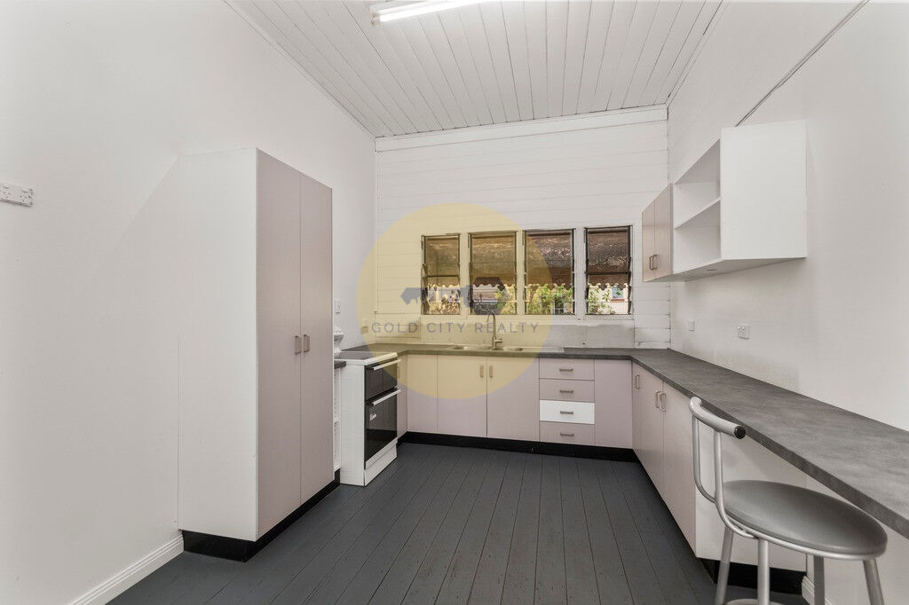 60 Towers St, Charters Towers City, QLD 4820