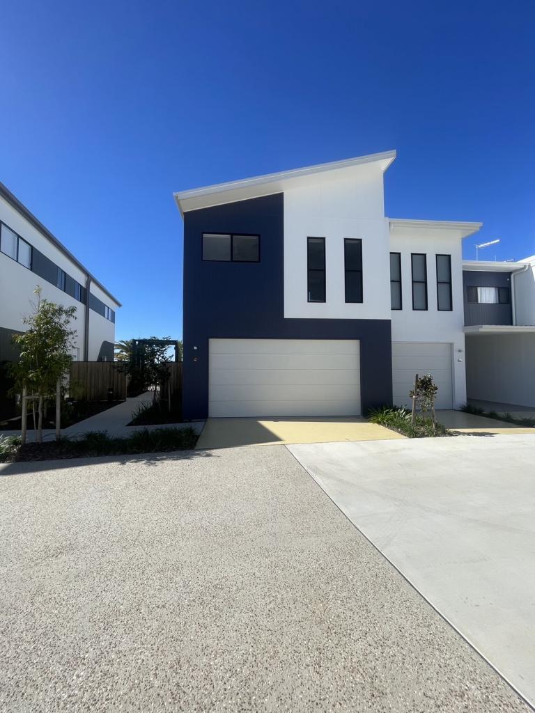 49/1 Lake Serenity Bvd, Helensvale, QLD 4212