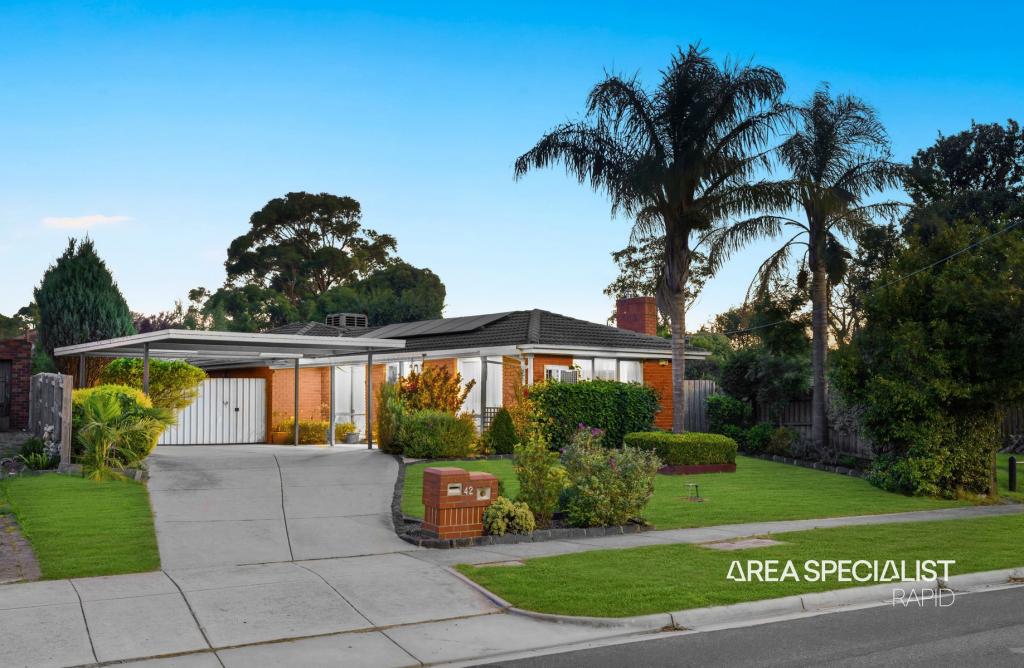 42 Duff St, Cranbourne, VIC 3977