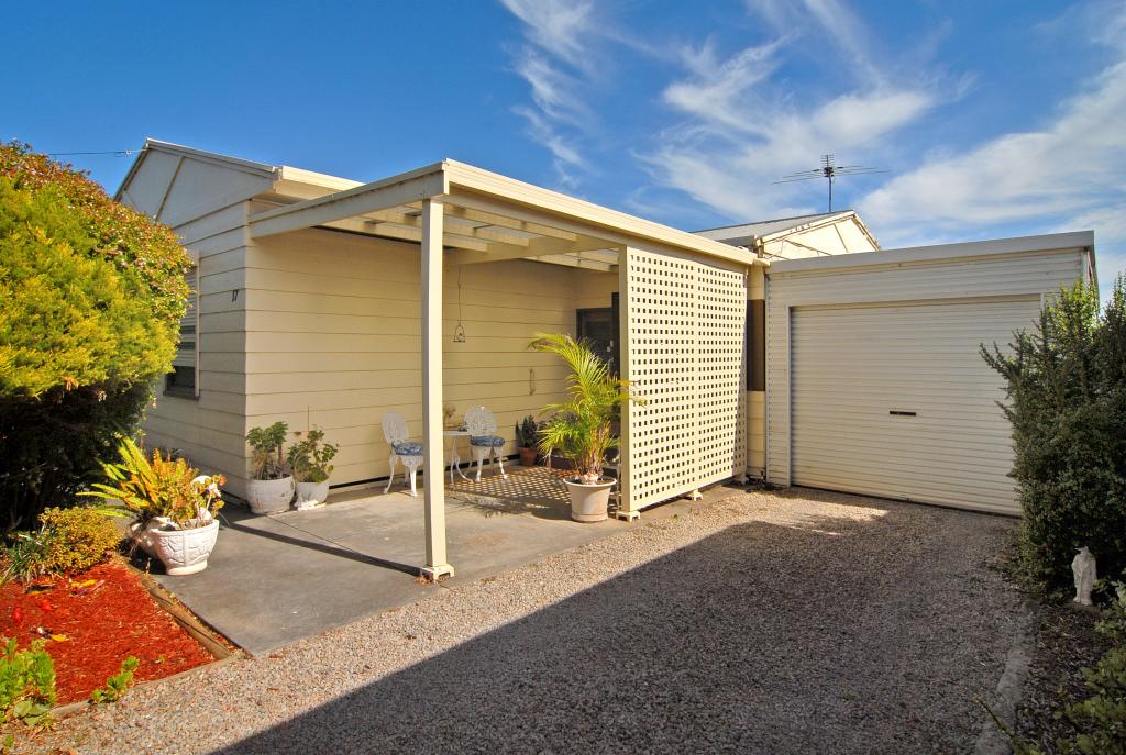 17 Harrow Ave, Magill, SA 5072