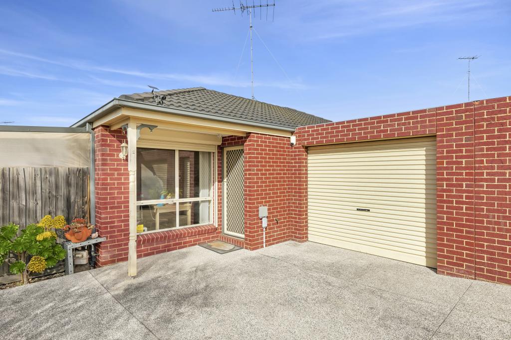 2/39 Haugh St, Lovely Banks, VIC 3213