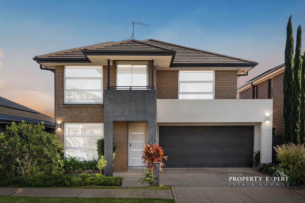 17 SYLAN ST, MARSDEN PARK, NSW 2765