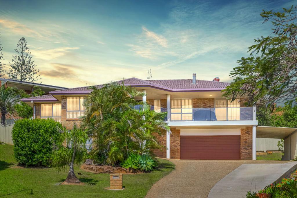 6 Gleneagles Pl, Banora Point, NSW 2486