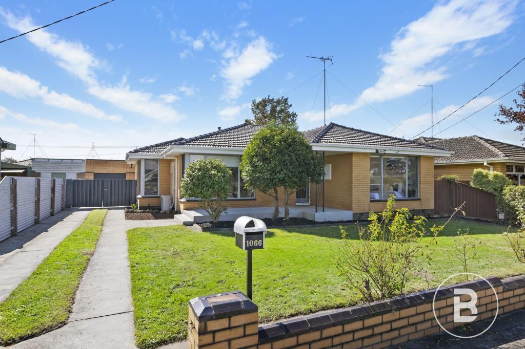 1066 Norman St, Wendouree, VIC 3355