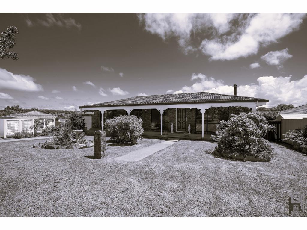 24 Macdonald Dr, Armidale, NSW 2350