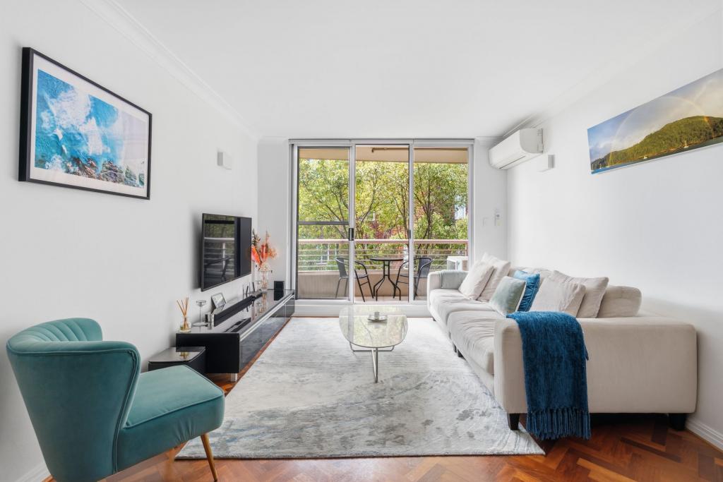 807/2-6 Birtley Pl, Elizabeth Bay, NSW 2011