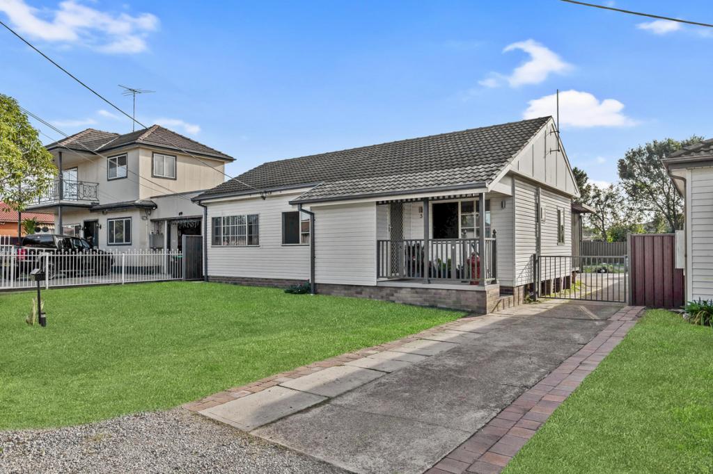 3 Bentley Rd, Colyton, NSW 2760