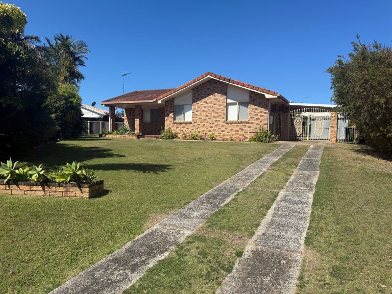 7 Andy Kemp Pl, Bargara, QLD 4670
