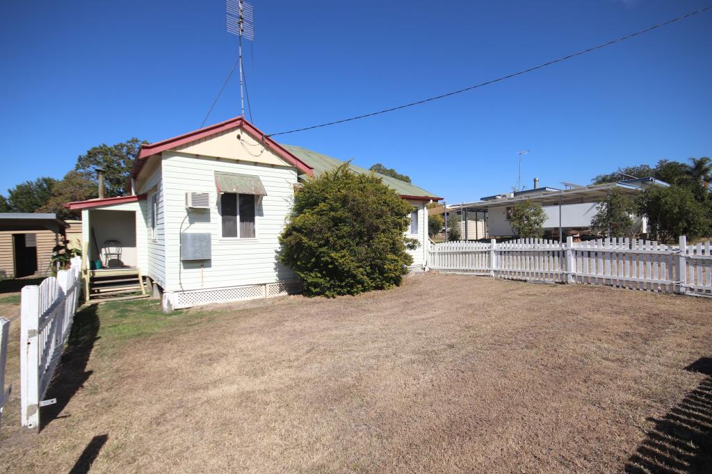 20 Leichhardt St, Mundubbera, QLD 4626