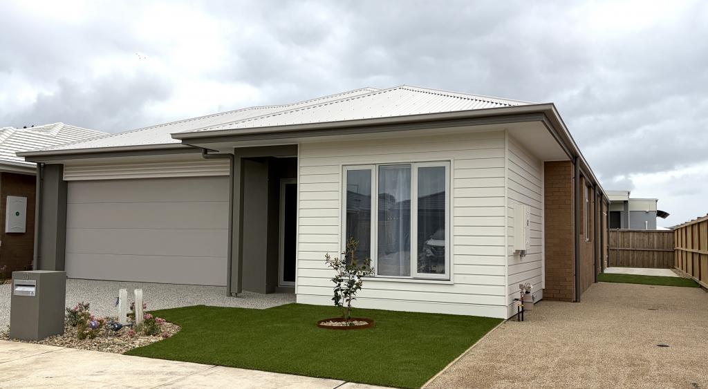 20 Swift St, Charlemont, VIC 3217