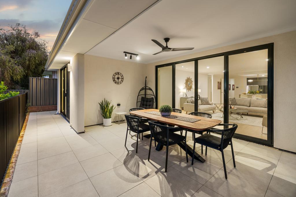 5 Preston Gr, South Guildford, WA 6055