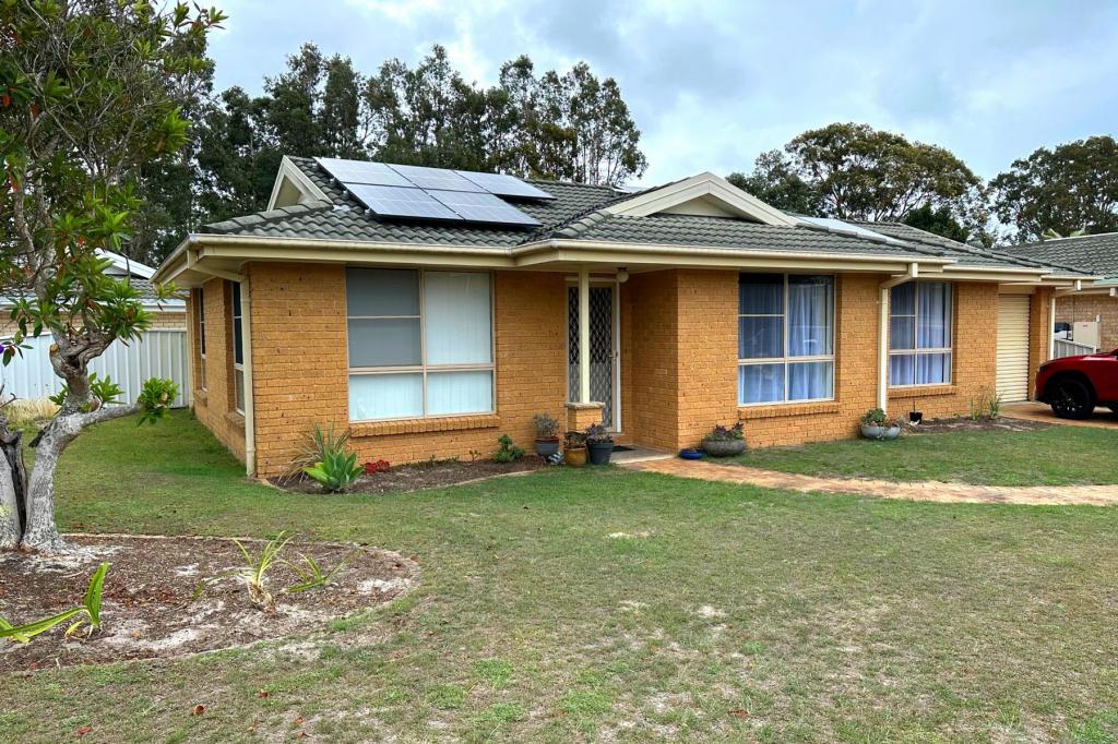 6 Yawl Cl, Corlette, NSW 2315