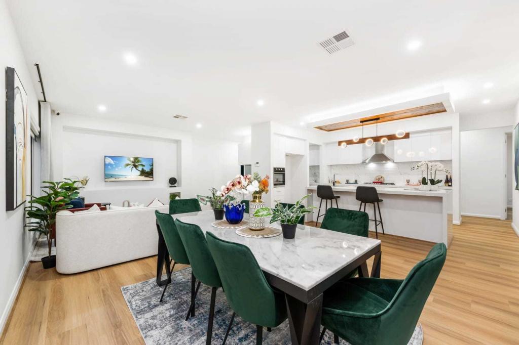 14 GENEROSA GR, TARNEIT, VIC 3029