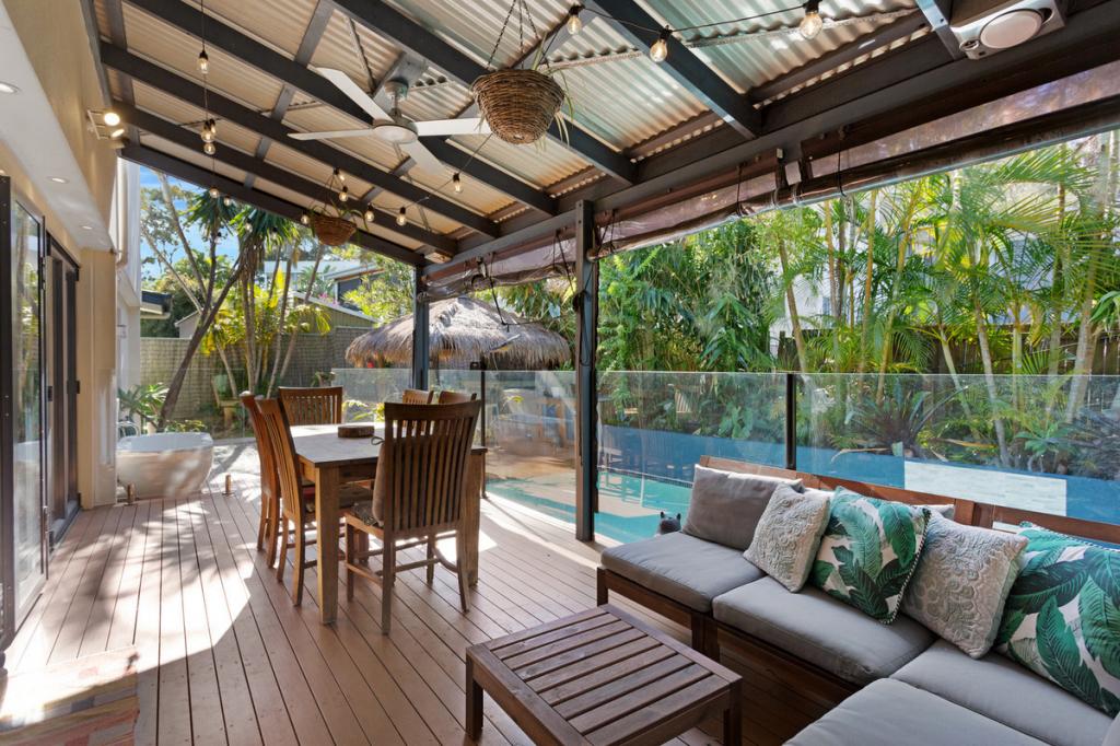 94 West Burleigh Rd, Burleigh Heads, QLD 4220