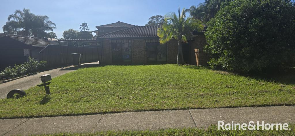 40 Ballantrae Dr, St Andrews, NSW 2566